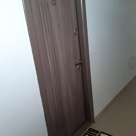 Appartamento Garsoniera Soarelui *